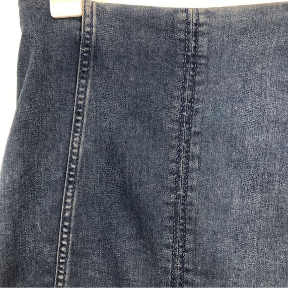 Free People Modern Femme Light Blue Denim Seam Detail Stretch Mini Skirt - Picture 4 of 13